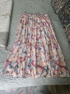 Floral Tiered Maxi Skirt in Pink and Cream